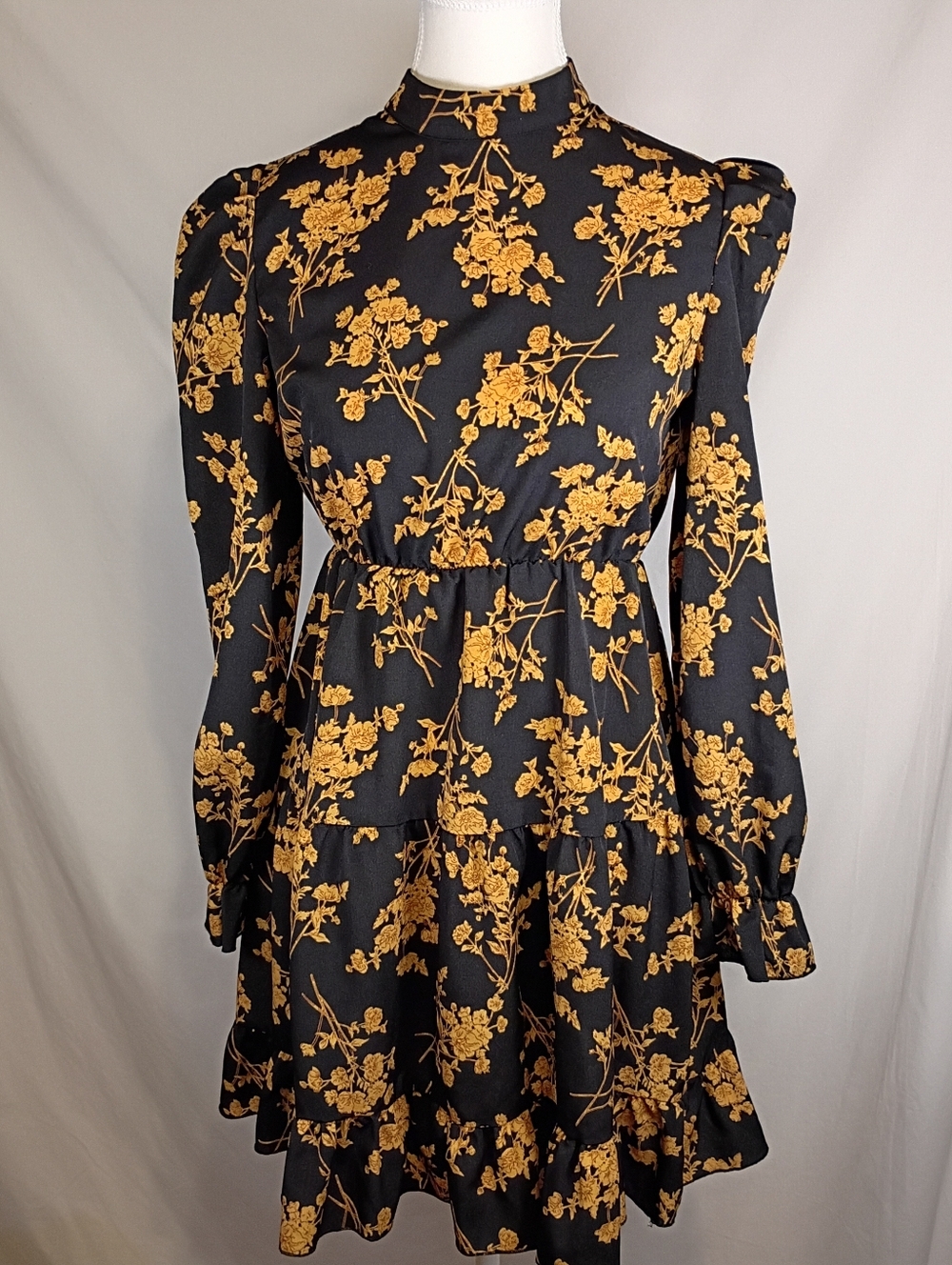 Women's XS Mock neck Long Ruffled Sleeve Black&Orange Flowered Dress